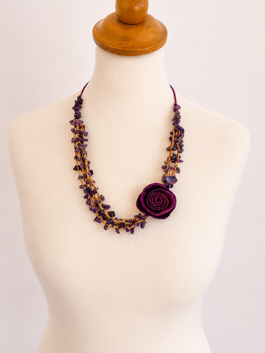 Purple orange peel rose and amethyst stones set