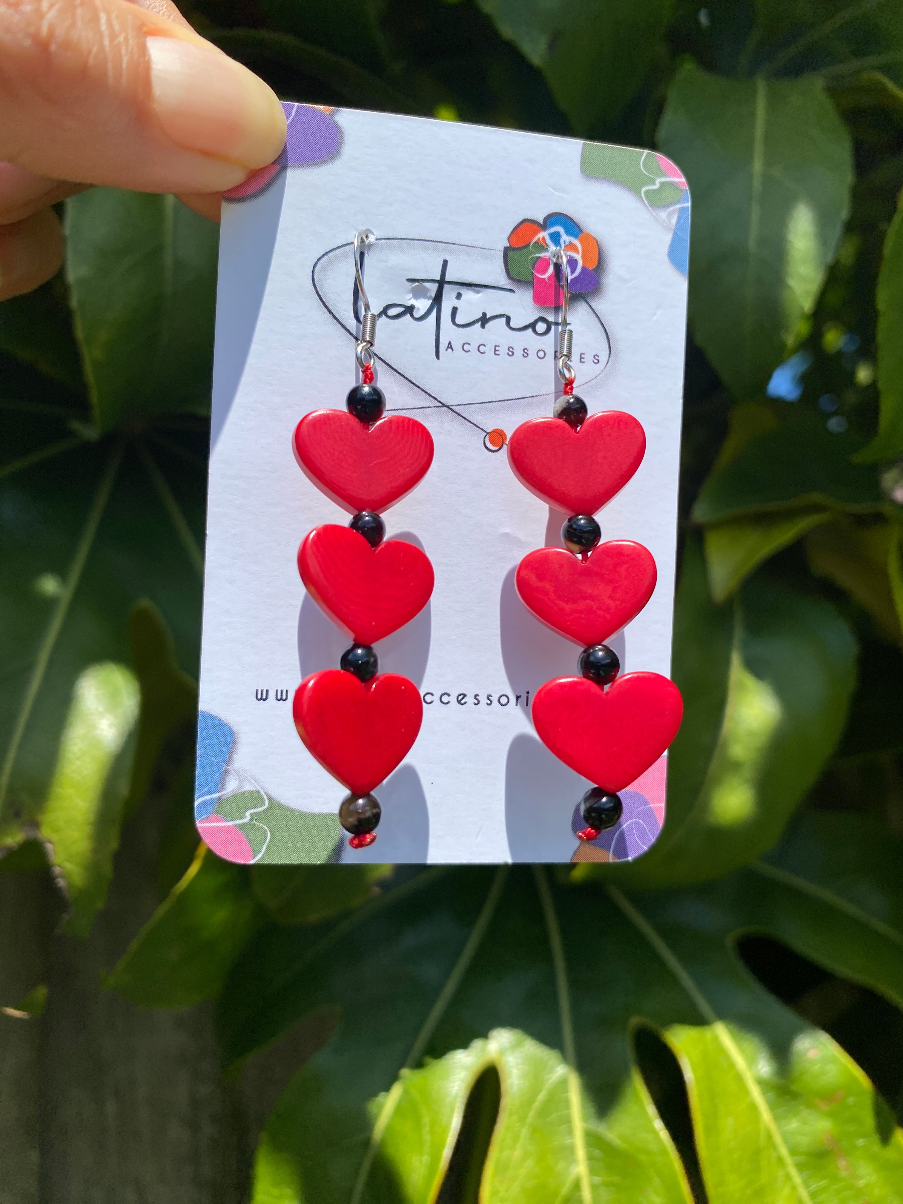 Three Hearts Tagua Earrings - Red