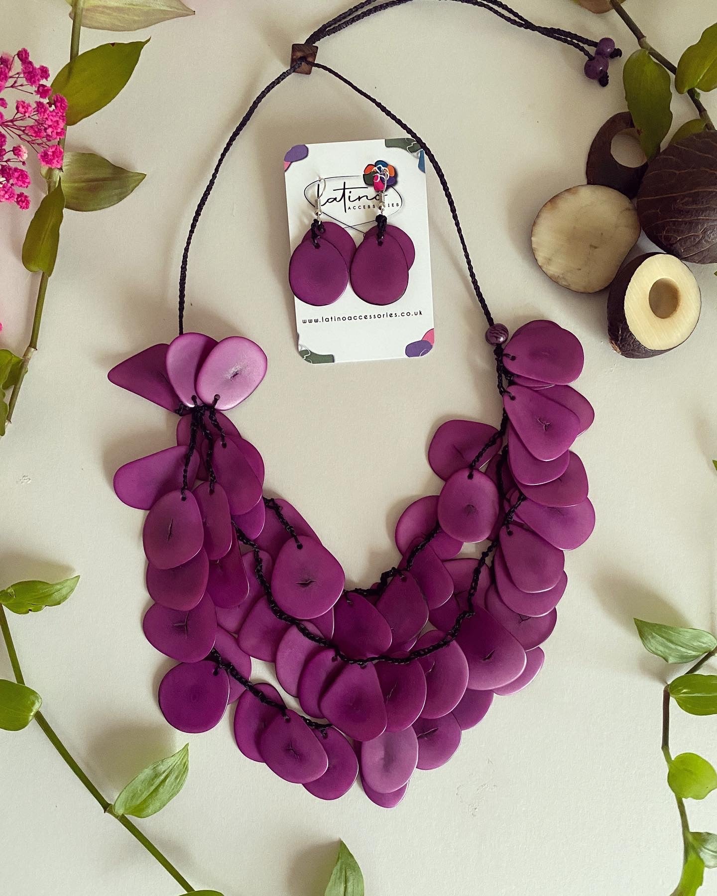 Violet tagua long necklace