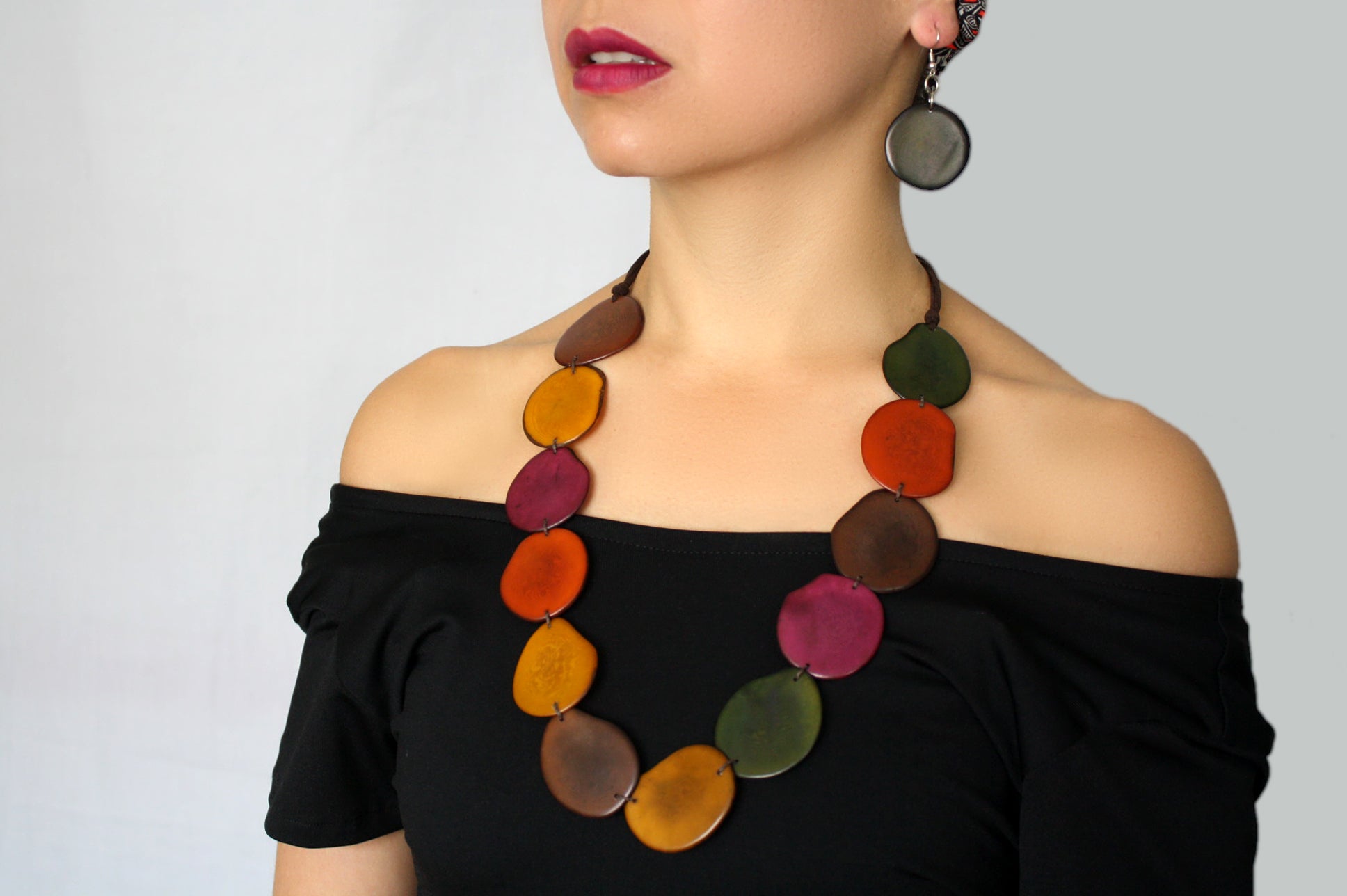 Lunas Tagua Necklace - Earth Colours
